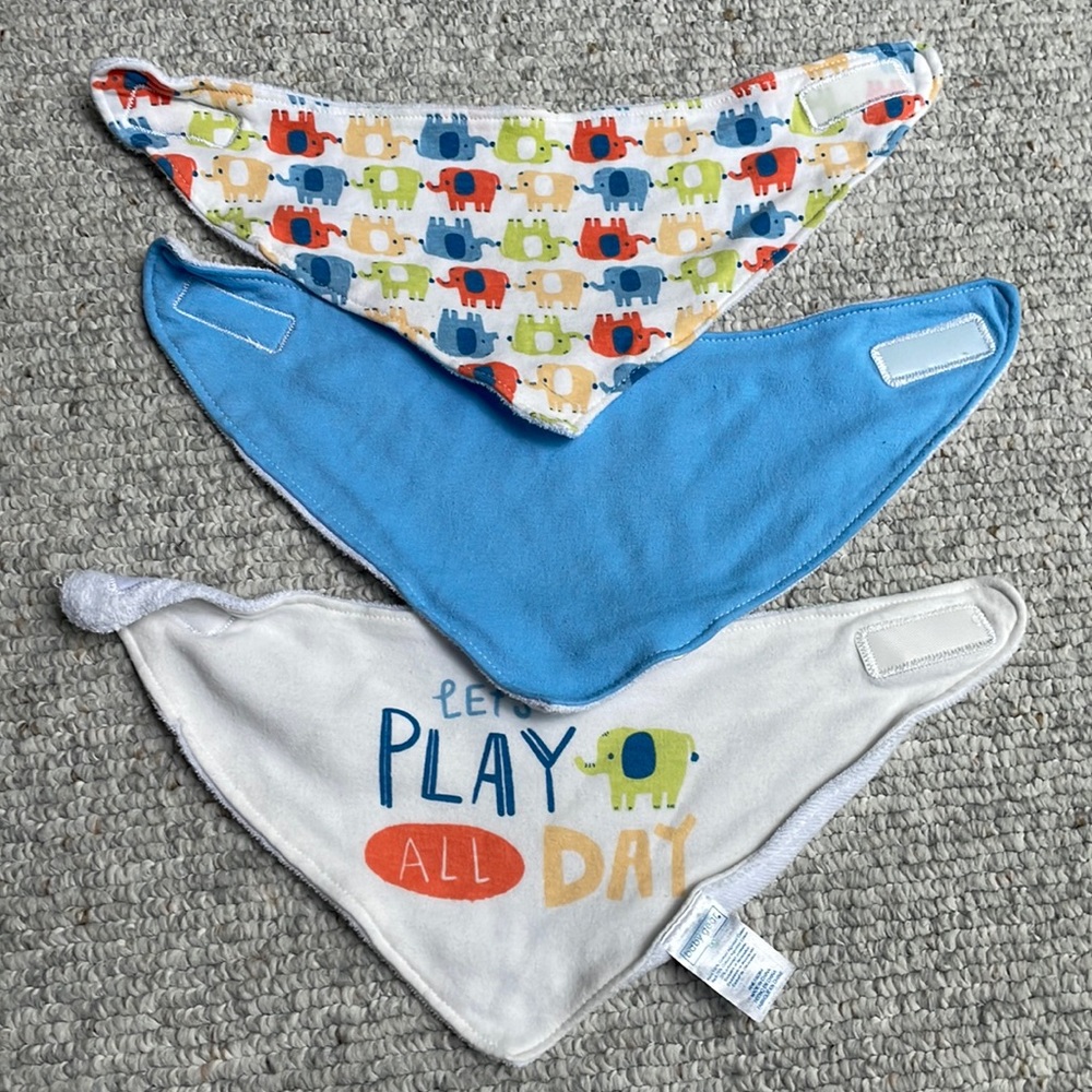 Baby burn bibs.